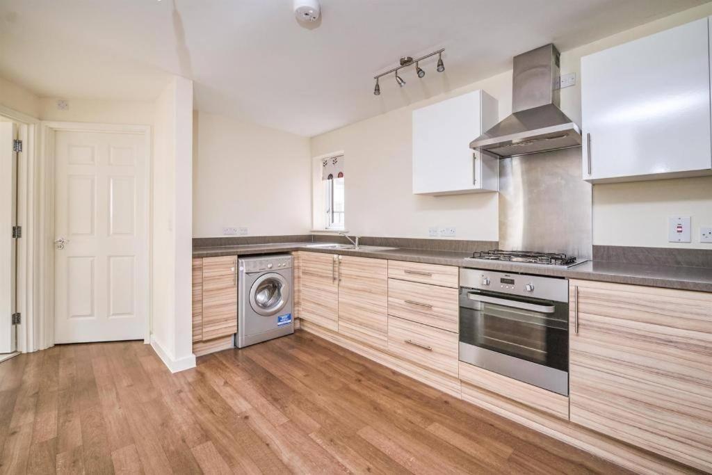 Sianavi Apartments Кеттерінг Екстер'єр фото